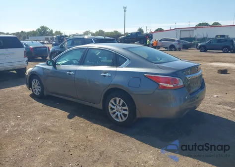 2015 Nissan Altima 2.5/2.5 S/2.5 Sl/2.5 Sv from USA, damaged, VIN 1N4AL3AP3FN337627